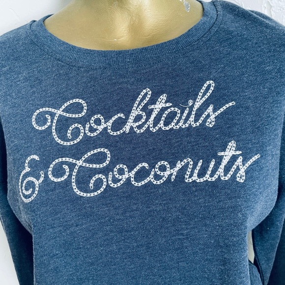 NWT Zoe + Liv COCKTAILS & COCONUTS Sweatshirt L - Picture 15 of 16
